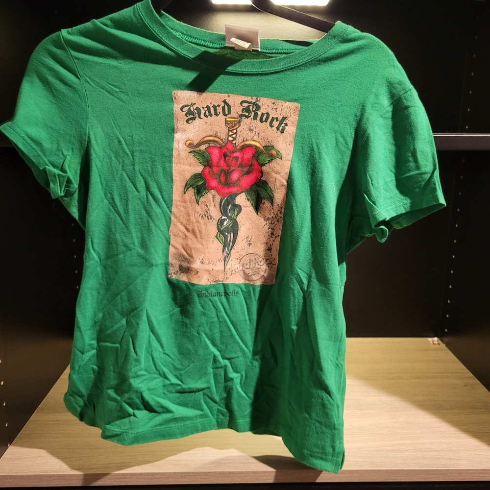 Womens hard rock shirt size M